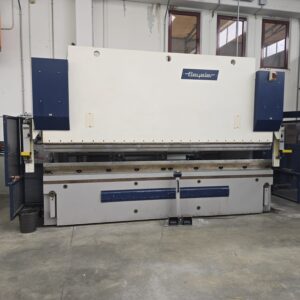 Pressa piegatrice a 6 assi controllati Beyeler PR6